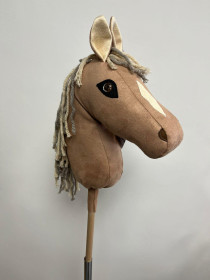 HOBBY HORSE kůň STŘEDNÍ béžový 1